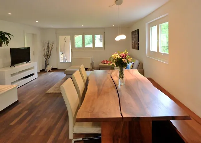 Hoelzerhuette Ароза