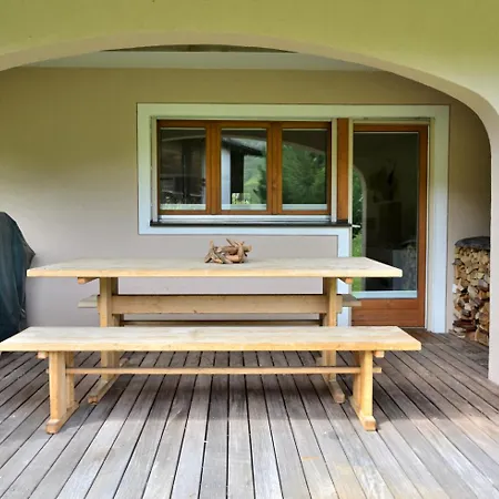 Hoelzerhuette 公寓